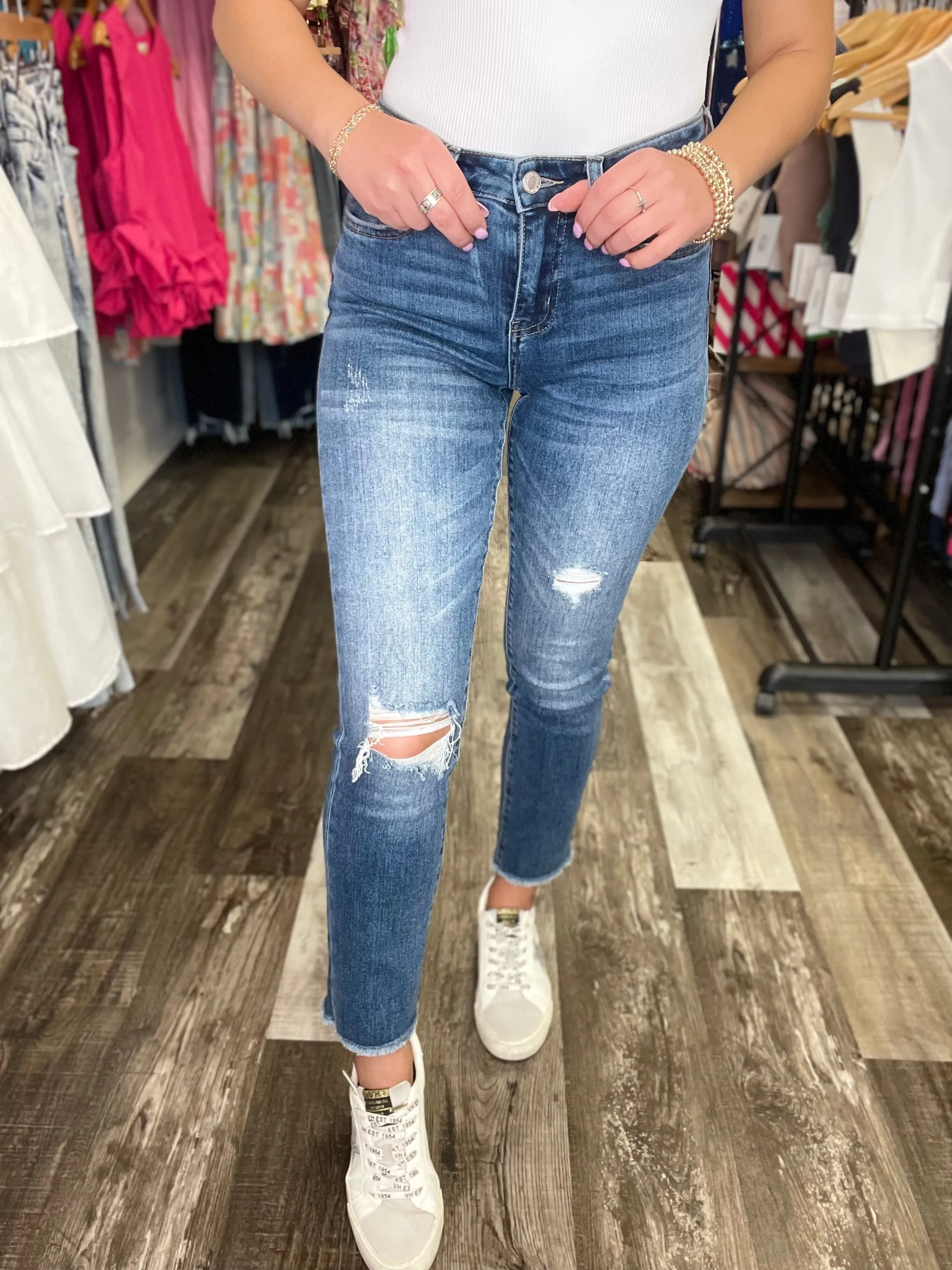 Amber Mid Rise Relaxed Straight Denim