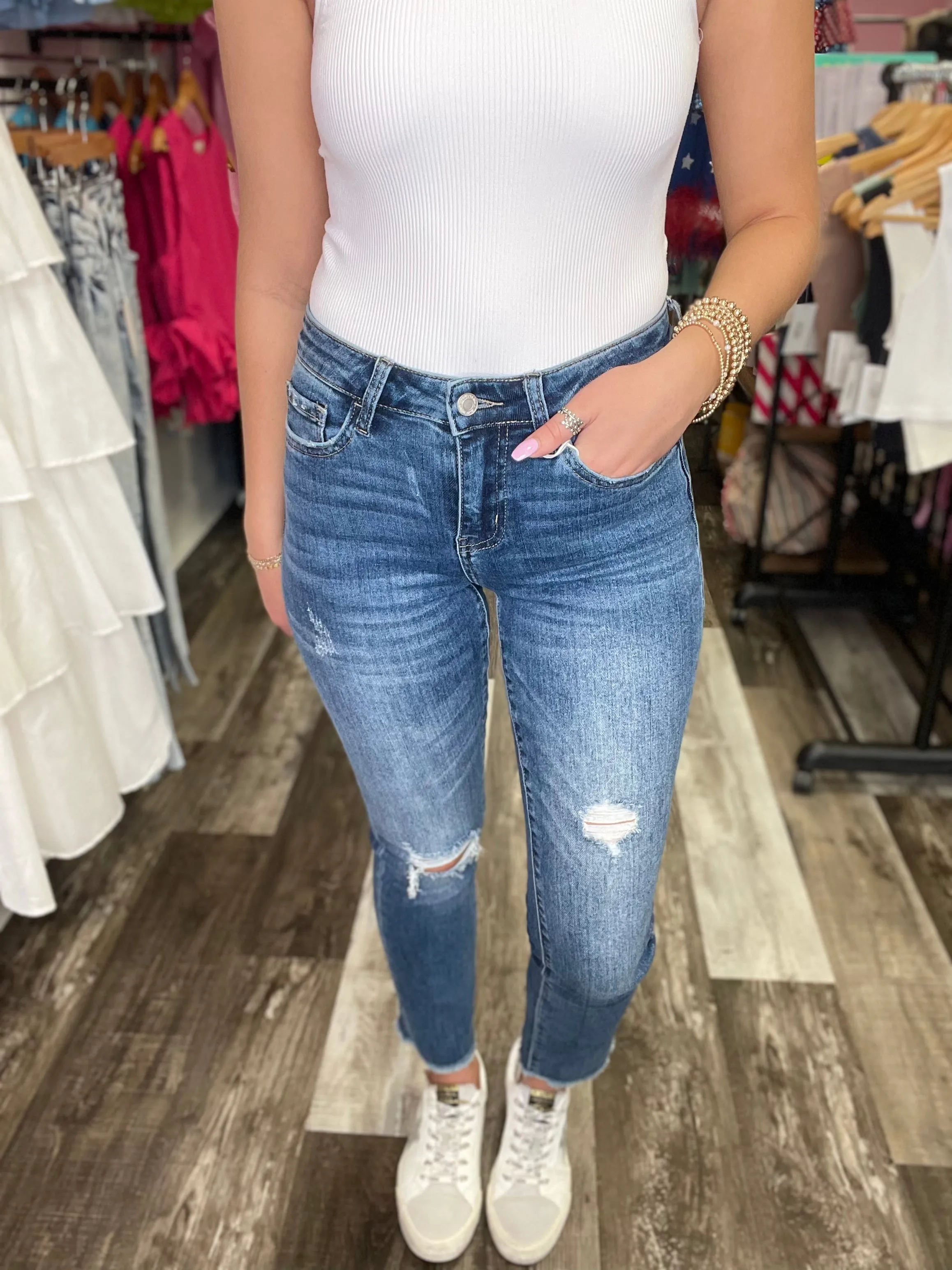 Amber Mid Rise Relaxed Straight Denim