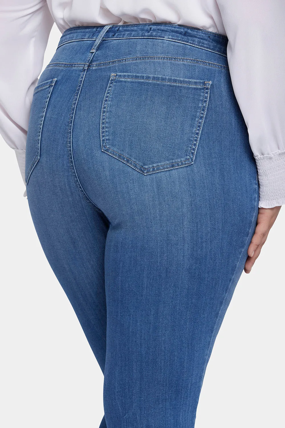 Ami Skinny Jeans In Plus Size - Fairmont