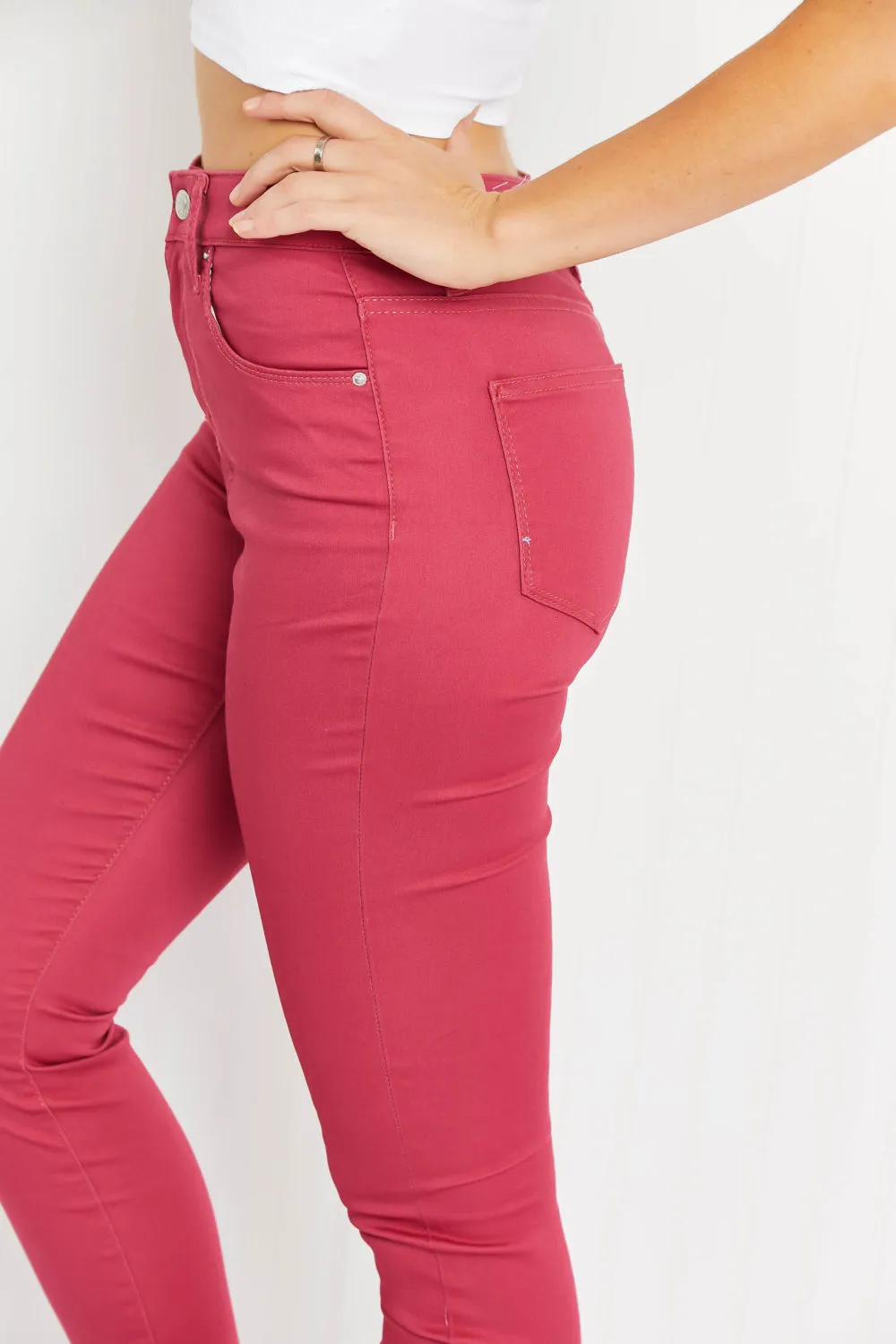 *App Exclusive* High Rise Skinny Jeans in Rose