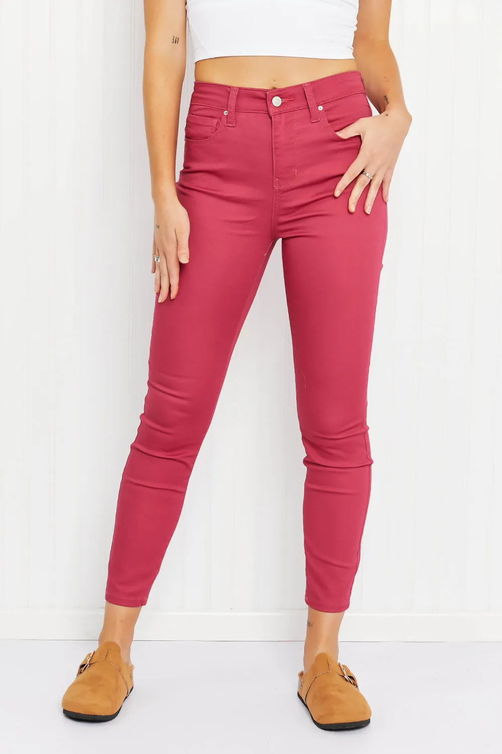 *App Exclusive* High Rise Skinny Jeans in Rose