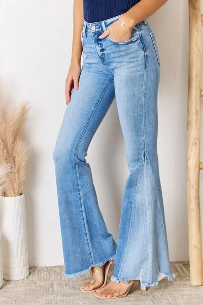 Autum Mid Rise Raw Hem Flare Jeans