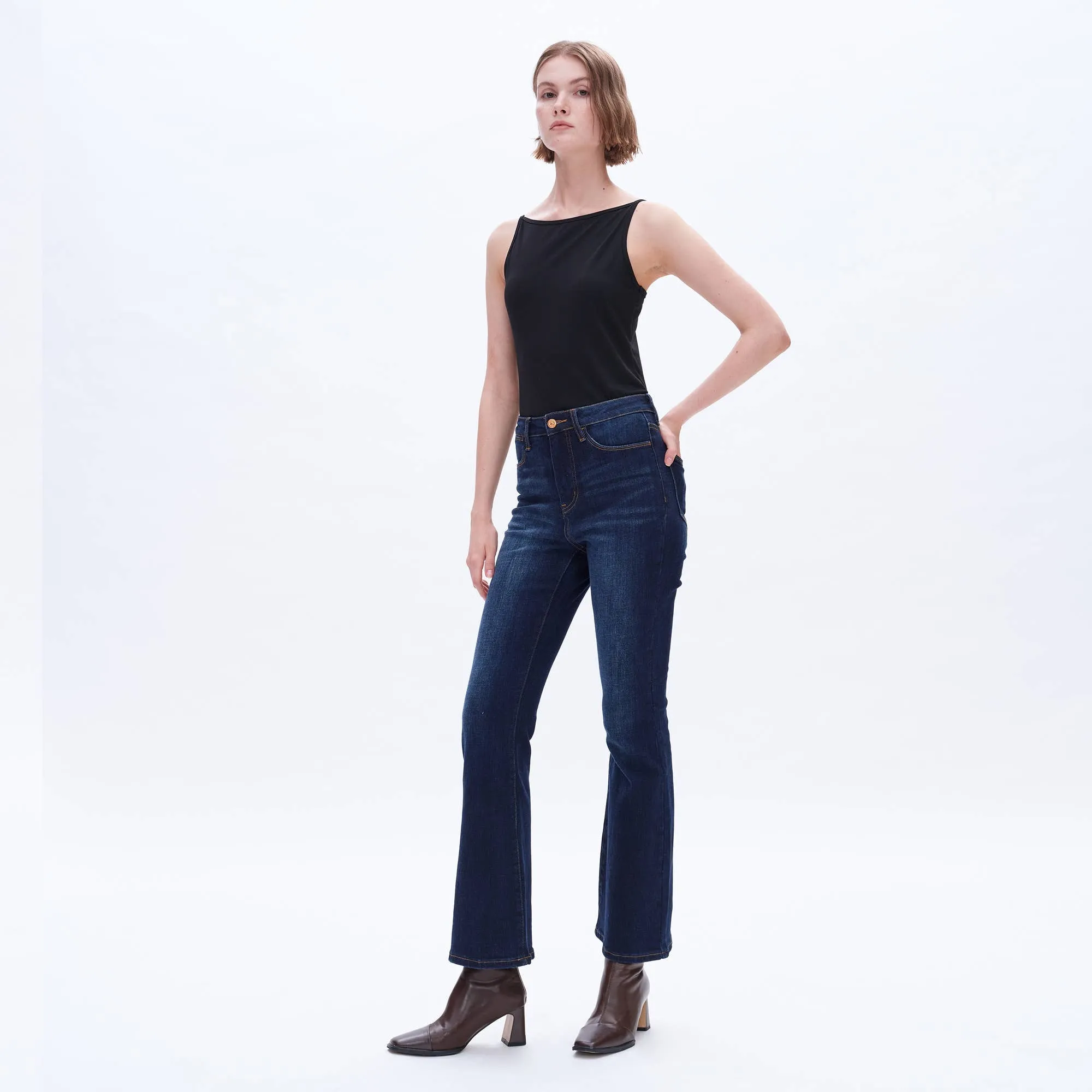 HIGH RISE FLARE JEANS WITH FINISHED HEM