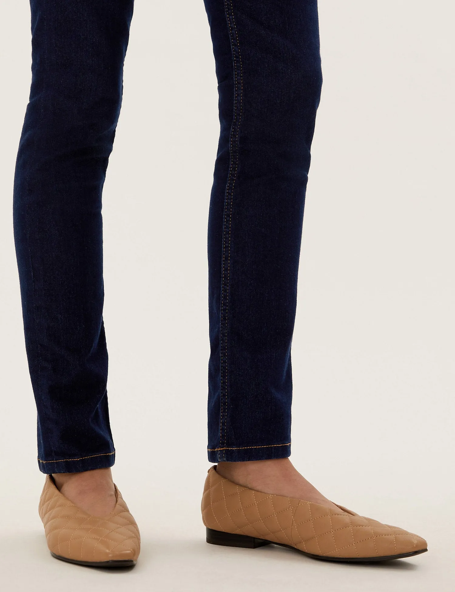 Lily Slim Fit Jeans with Stretch