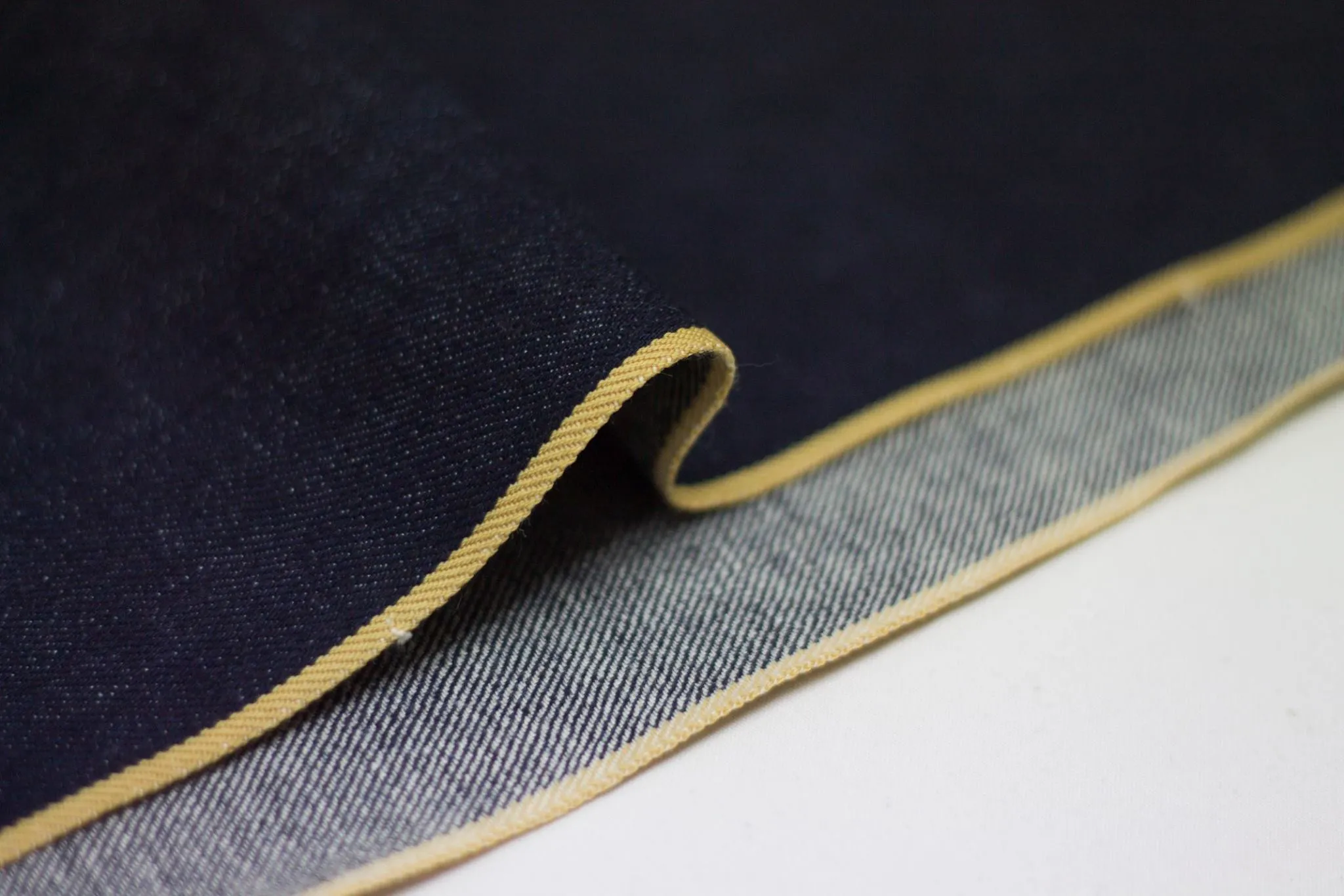 SATURATED INDIGO GOLDEN SELVEDGE