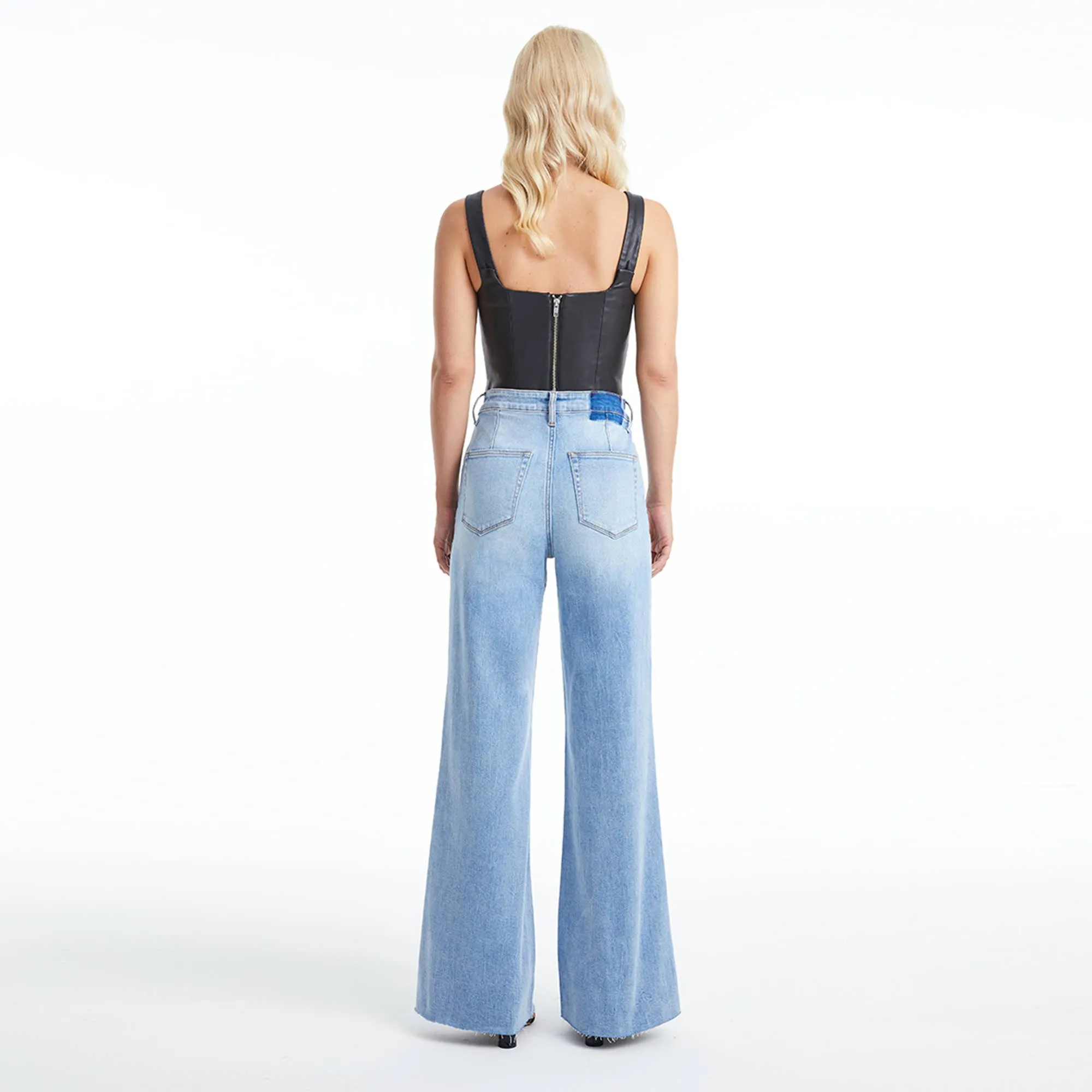 SUPER HIGH RISE WIDE LEG JEANS WITH RAW HEM