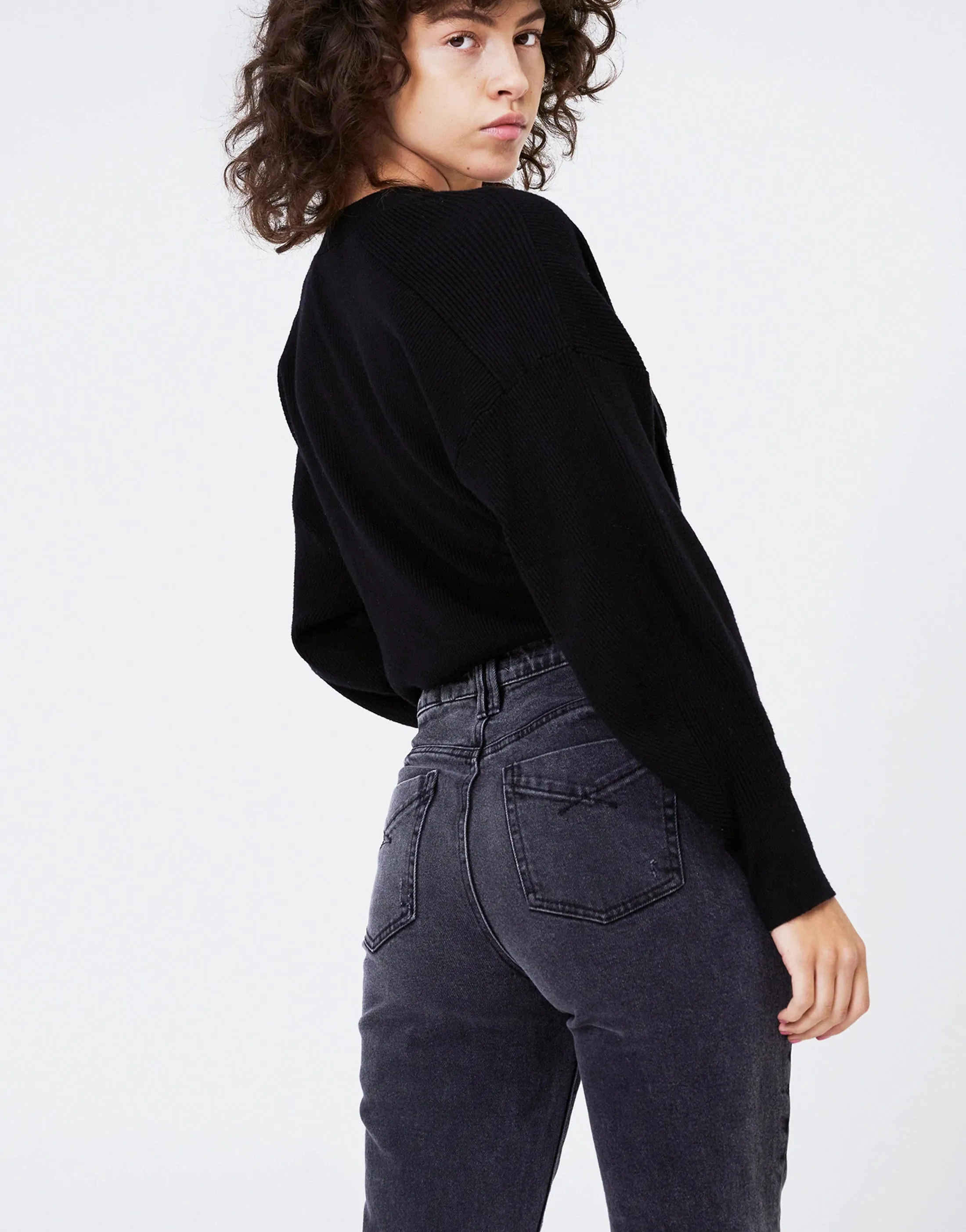 The Willa Vintage Mom Fit Jeans - Riot