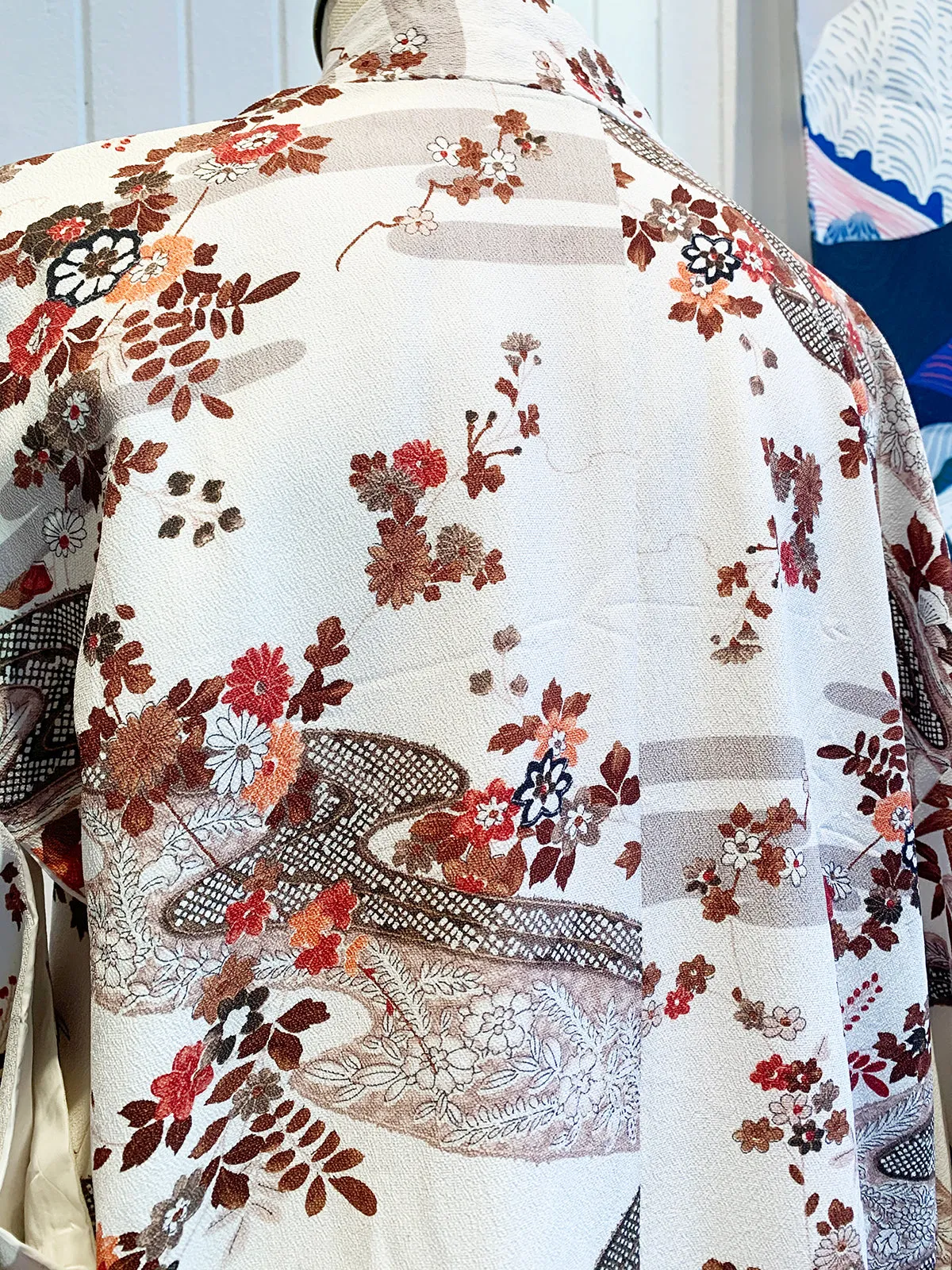 Vintage Haori/Kimono Beige Floral 1960s